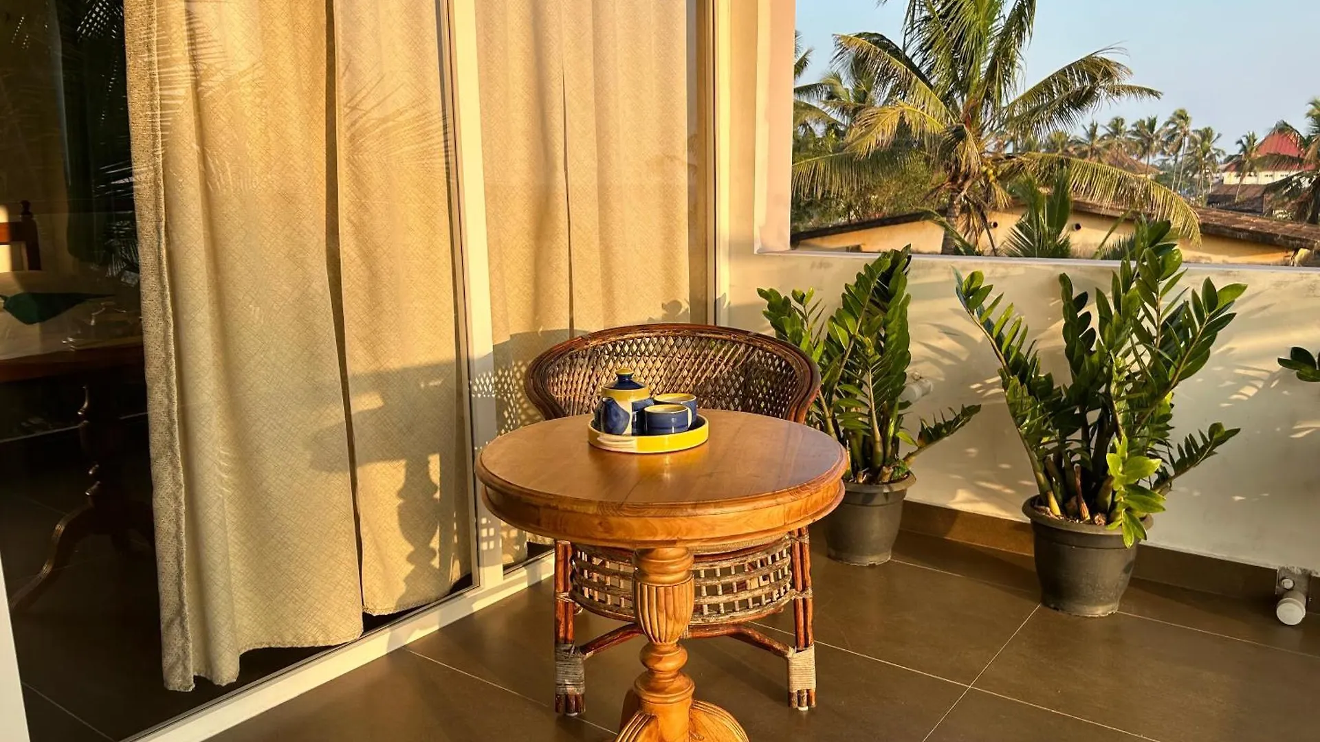 Bed and Breakfast Sunset And Palm Trees - An Airport Boutique By The Sea Thiruvananthapuram
